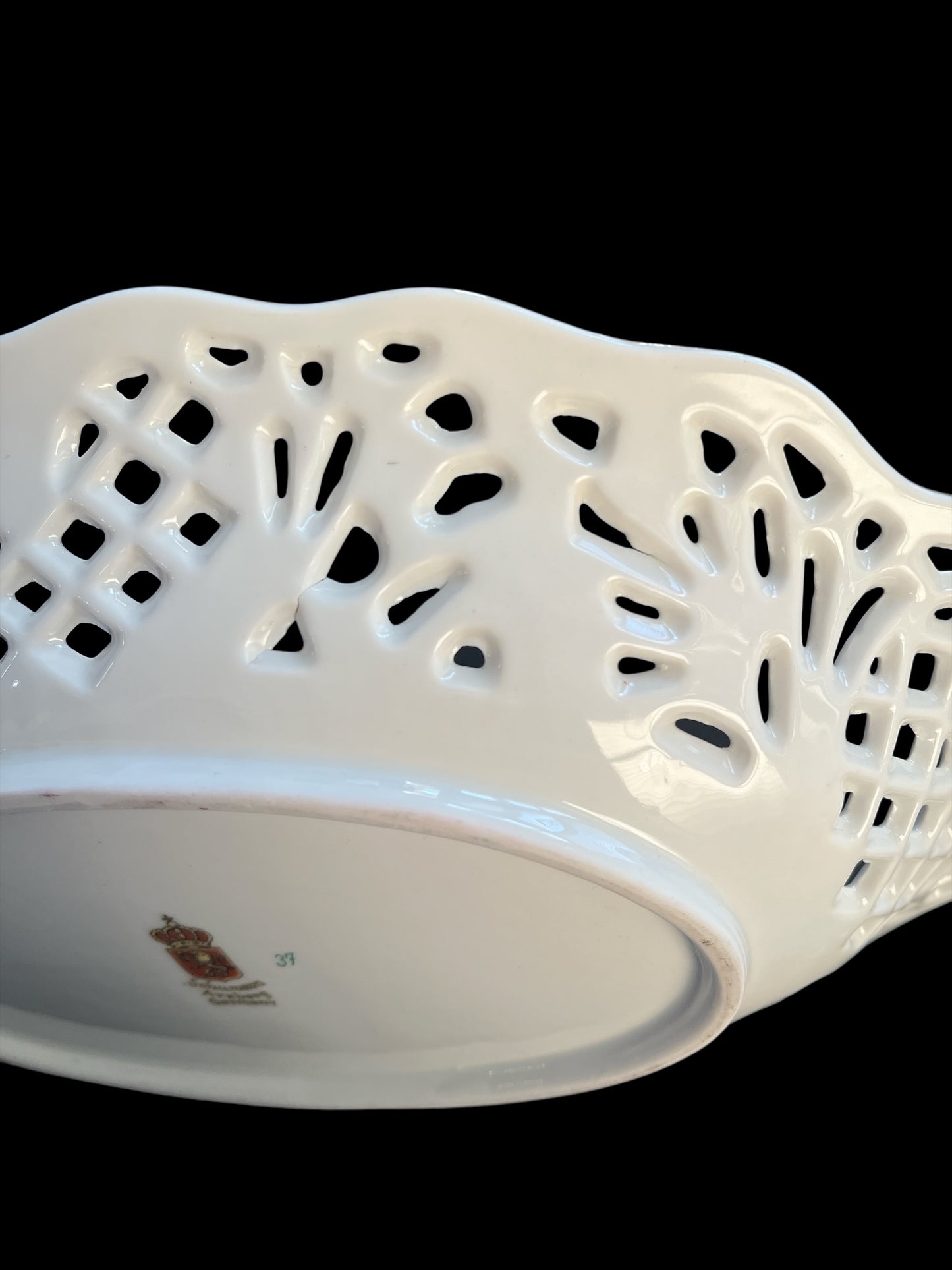 Schumann Reticulated Porcelain Bread Basket