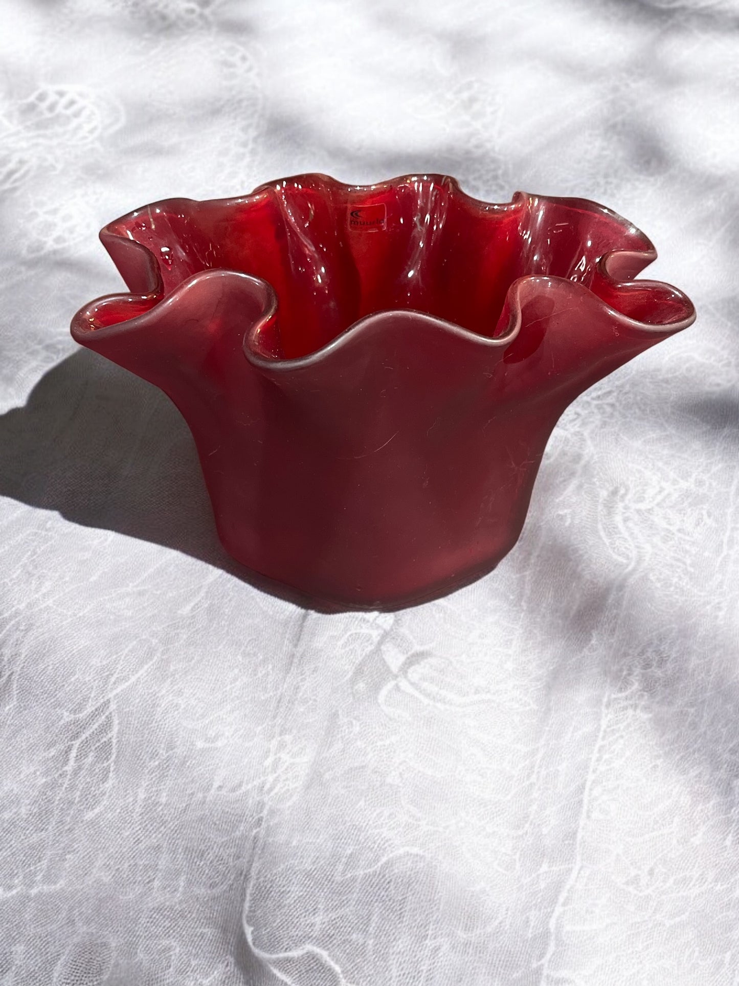 Vintage Frosted Red Muurla Art Glass Handkerchief Ruffled Vase (Finland)