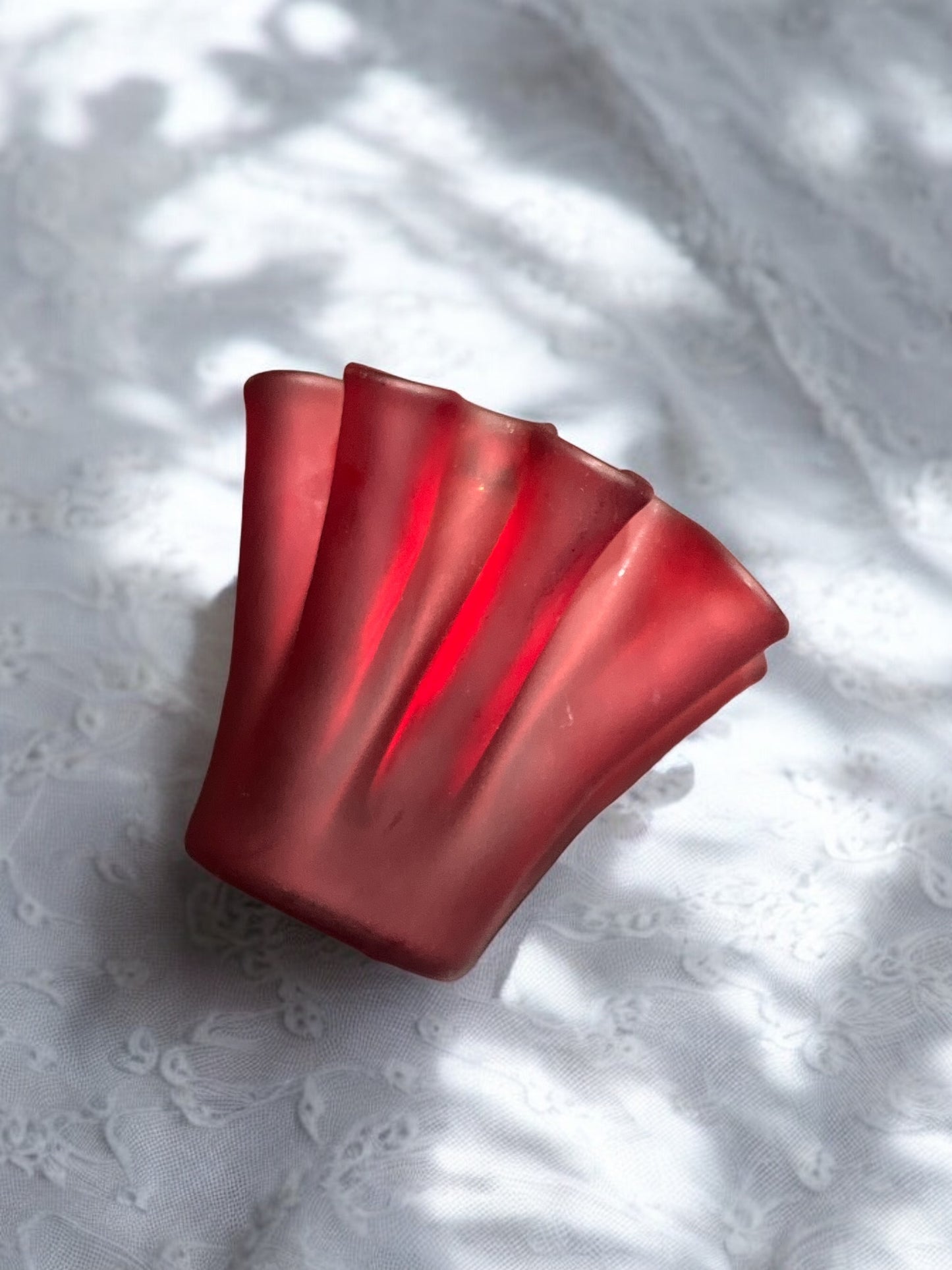 Vintage Frosted Red Muurla Art Glass Handkerchief Ruffled Votive/Vase (Finland)