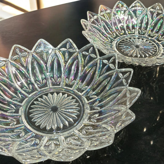 Federal Glass Flower Petal Bowl